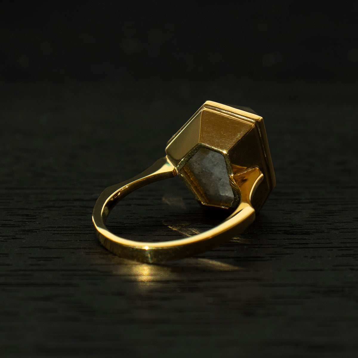 Labradorite Ring _ Polygon #01