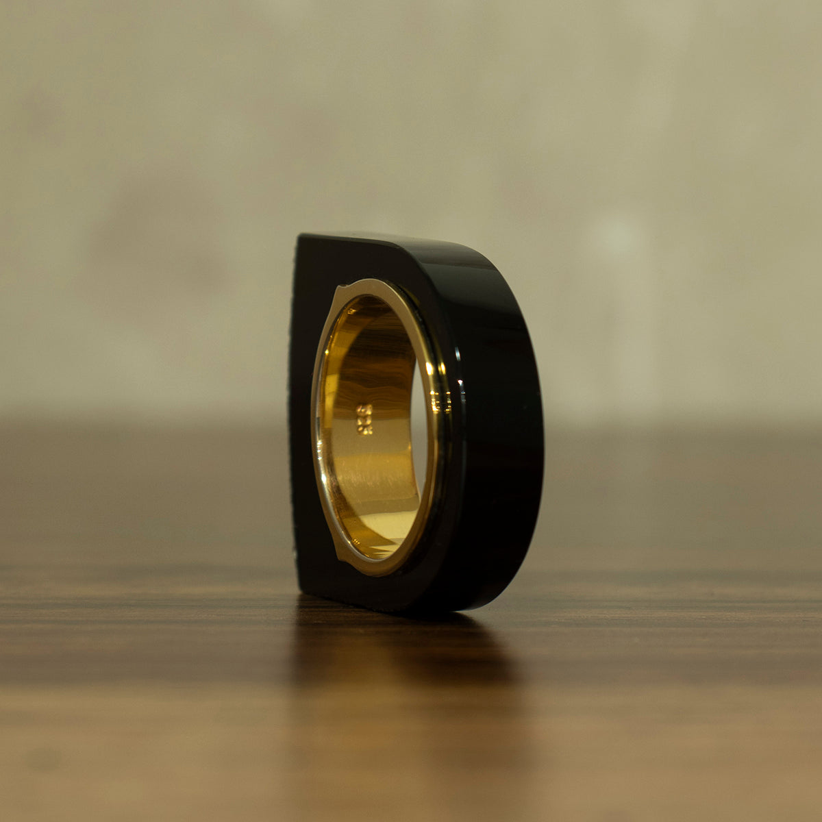 Crystal Onyx Ring #01