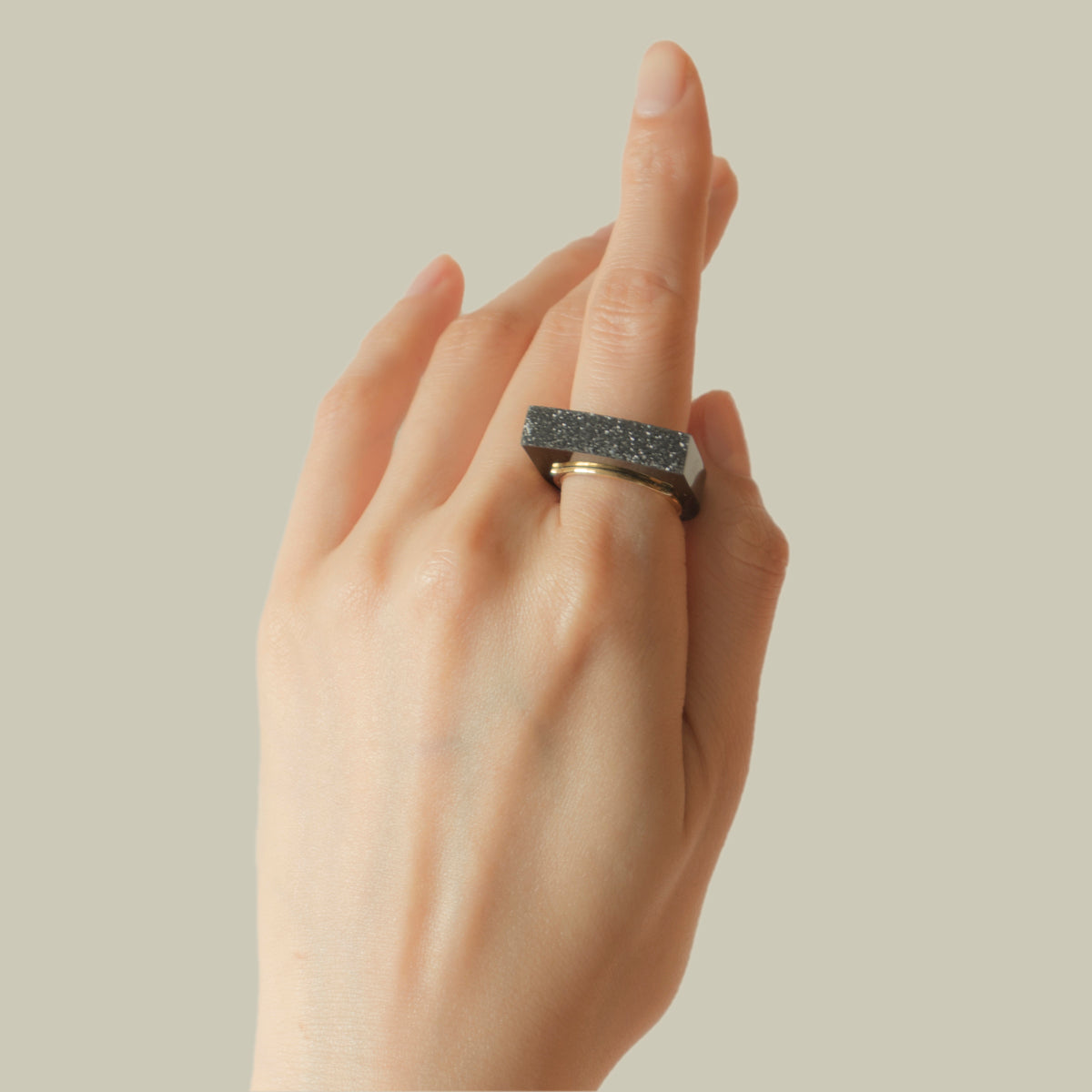 Crystal Onyx Ring #08