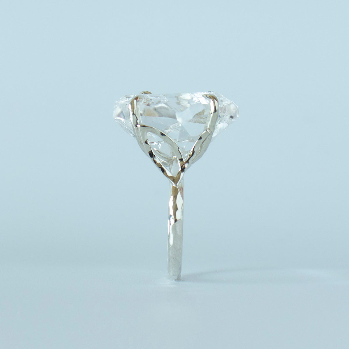 Kakkomi Ring _ Quartz _ Square
