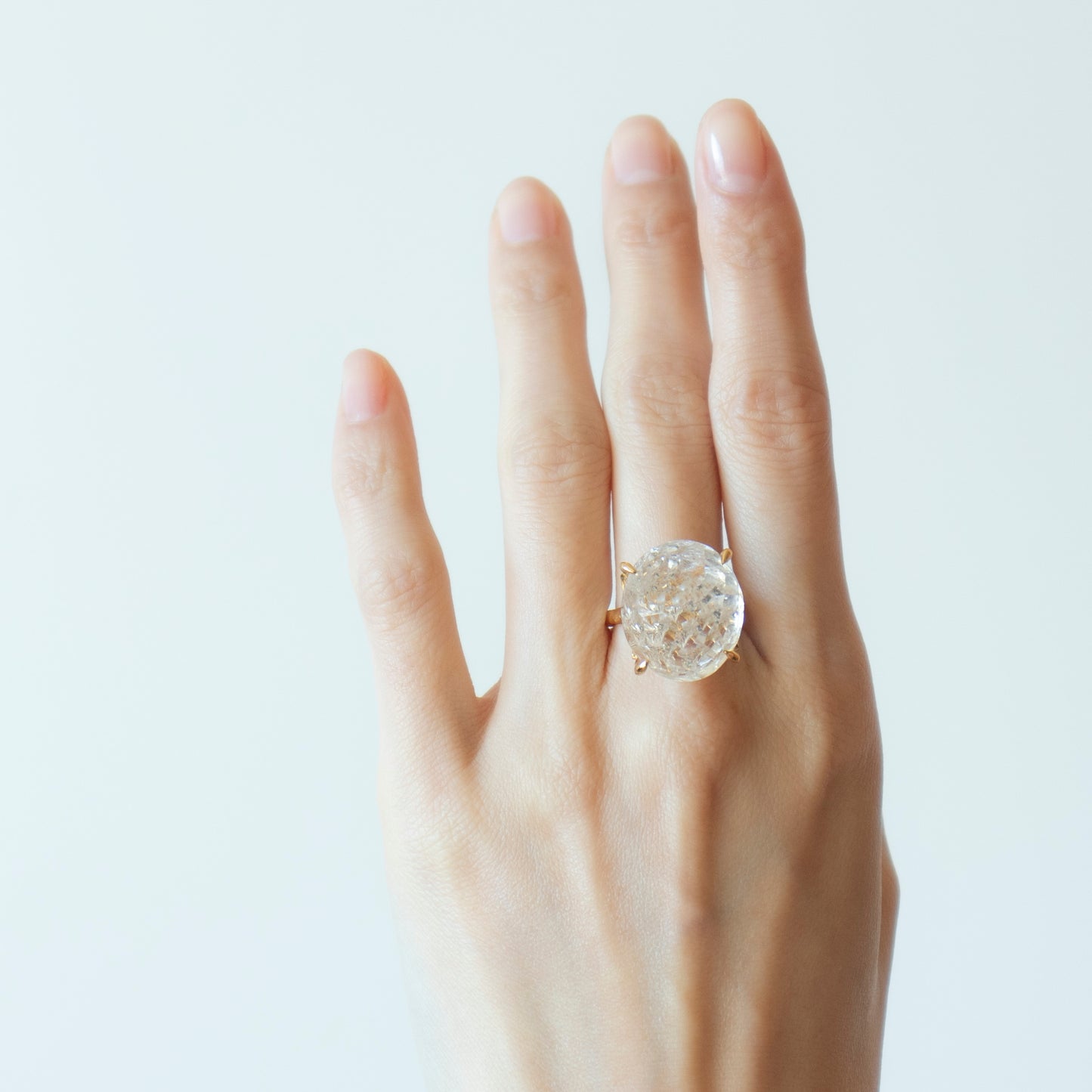 Kakkomi Ring _ Quartz _ Round