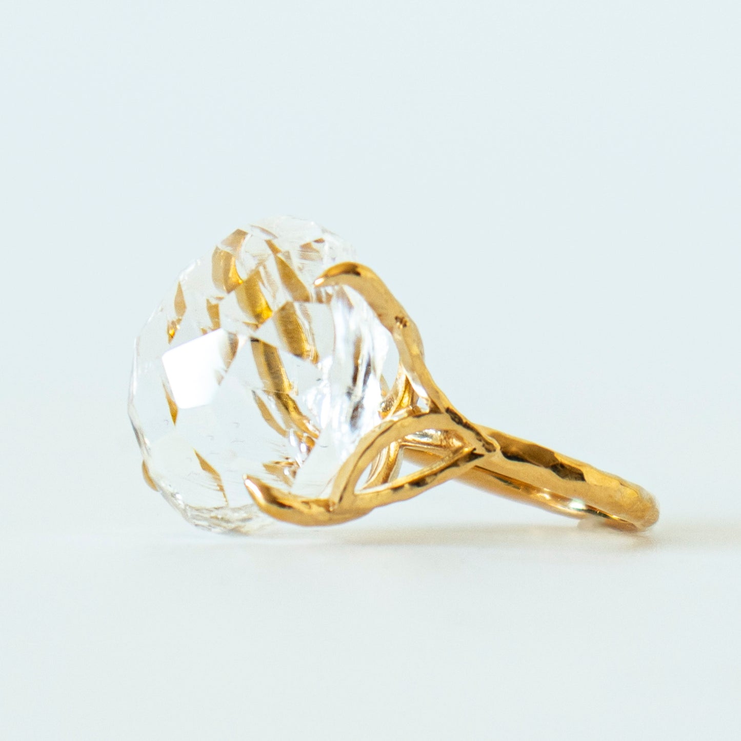 Kakkomi Ring _ Quartz _ Round