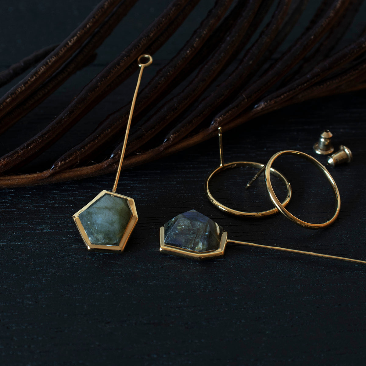 Labradorite Pierce _ Polygon #01