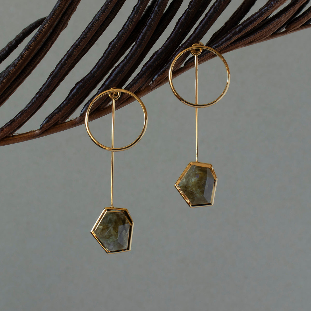 Labradorite Pierce _ Polygon #03