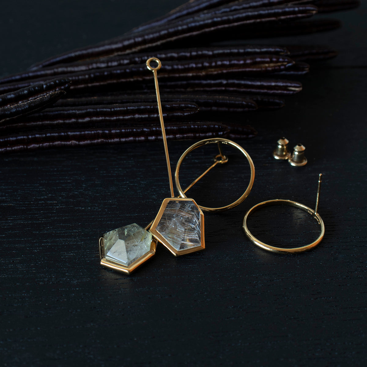 Rutile Quartz Pierce _ Polygon #02