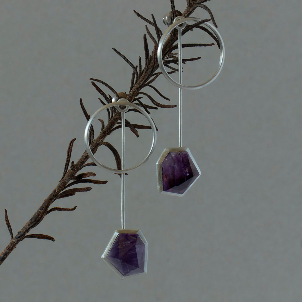 Amethyst Pierce /Silver matte _ Polygon #01