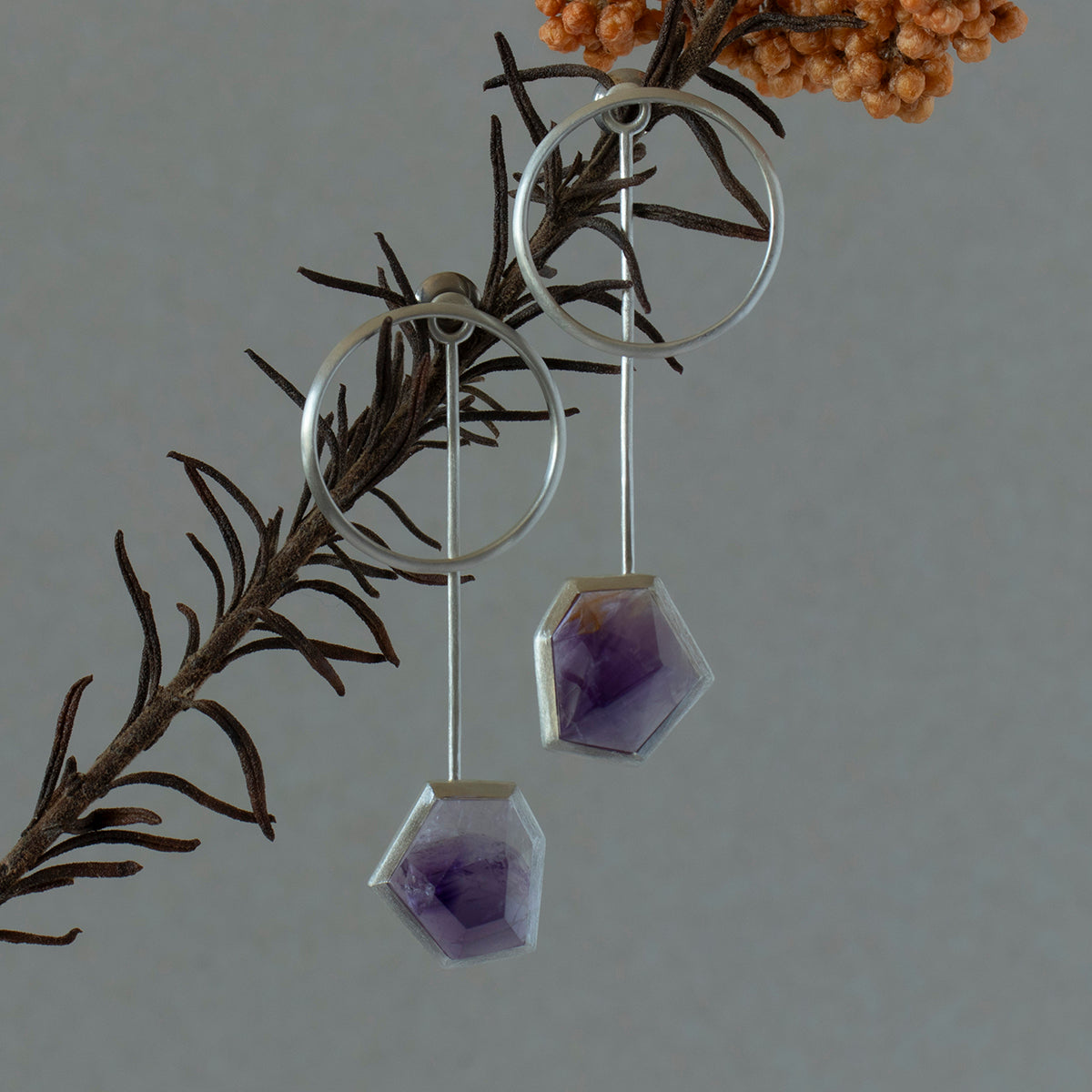 Amethyst Pierce /Silver matte _ Polygon #03