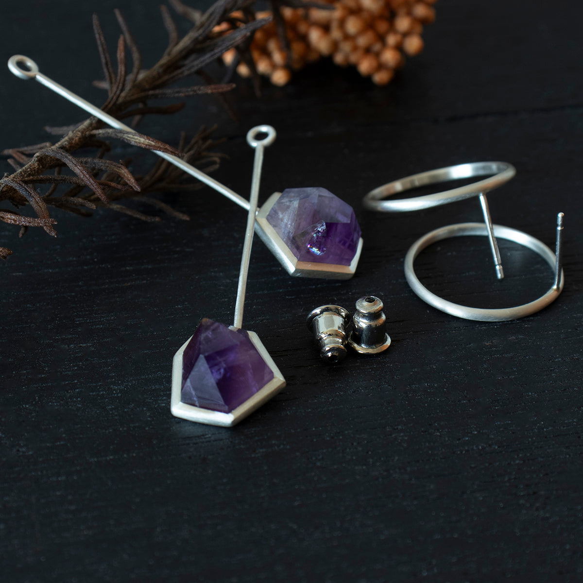 Amethyst Pierce /Silver matte _ Polygon #03