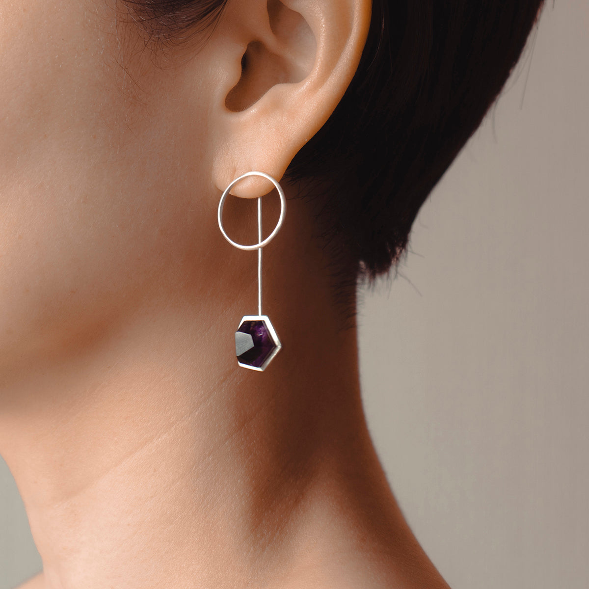 Amethyst Pierce /Silver matte _ Polygon #02