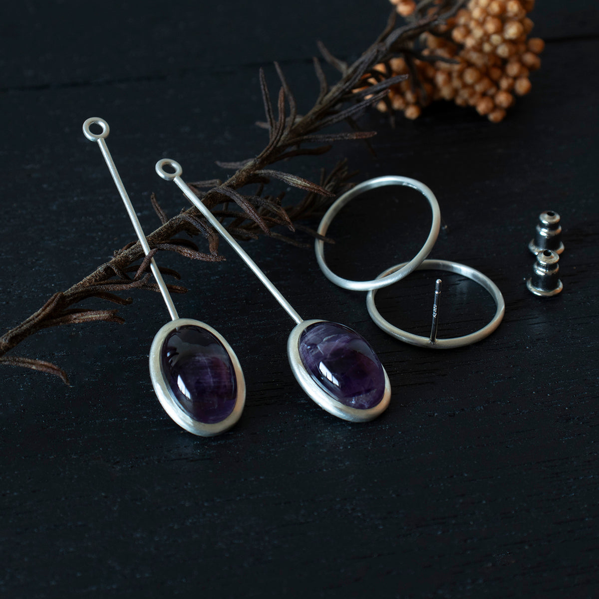 Amethyst Pierce /Silver matte _ Dome #02