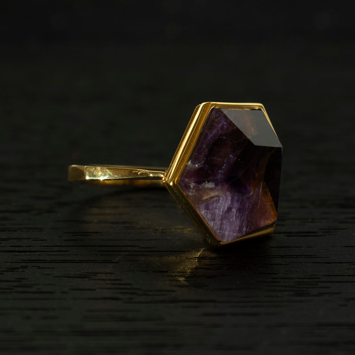 Amethyst Ring _ Polygon #01