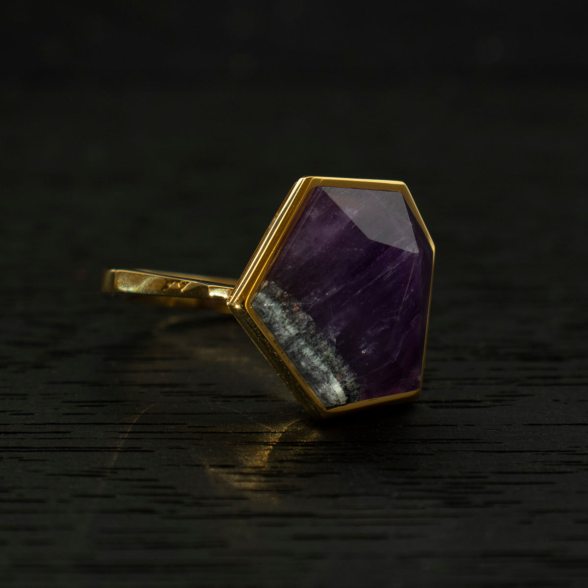 Amethyst Ring _ Polygon #02