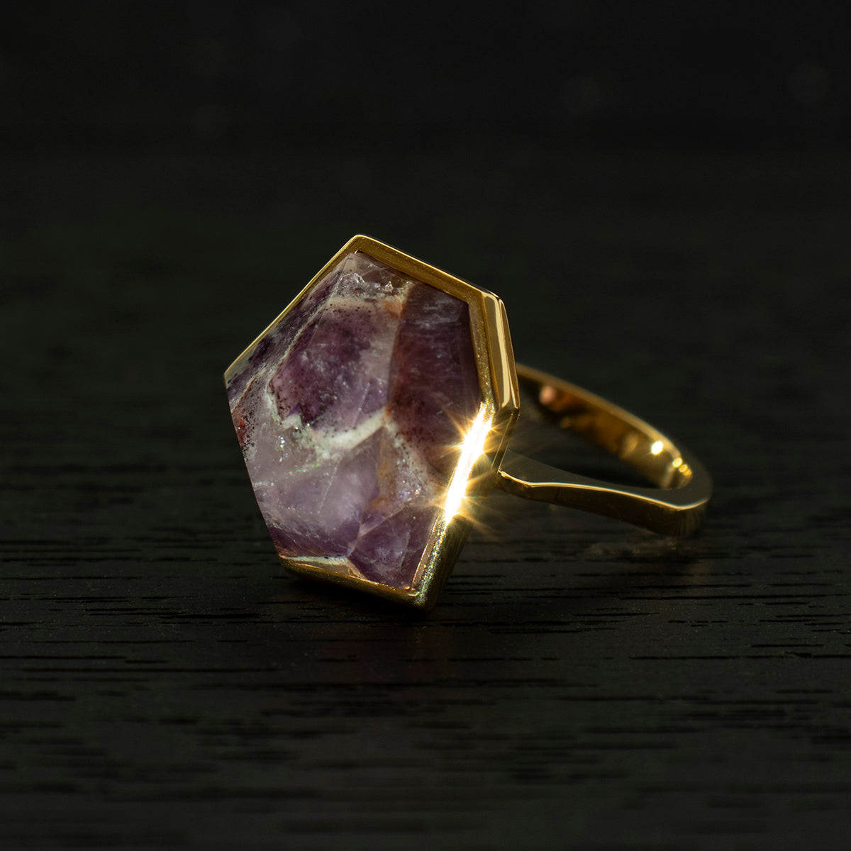 Amethyst Ring _ Polygon #03