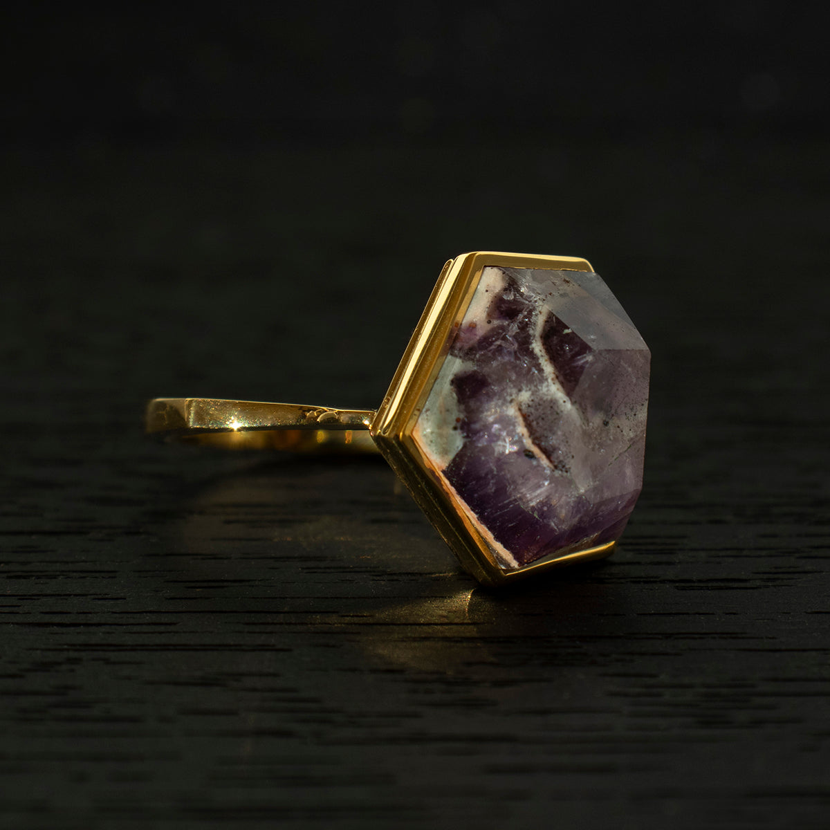 Amethyst Ring _ Polygon #03