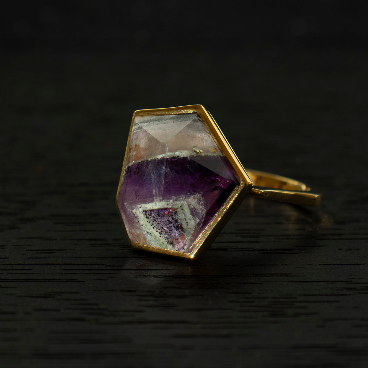 Amethyst Ring _ Polygon #04