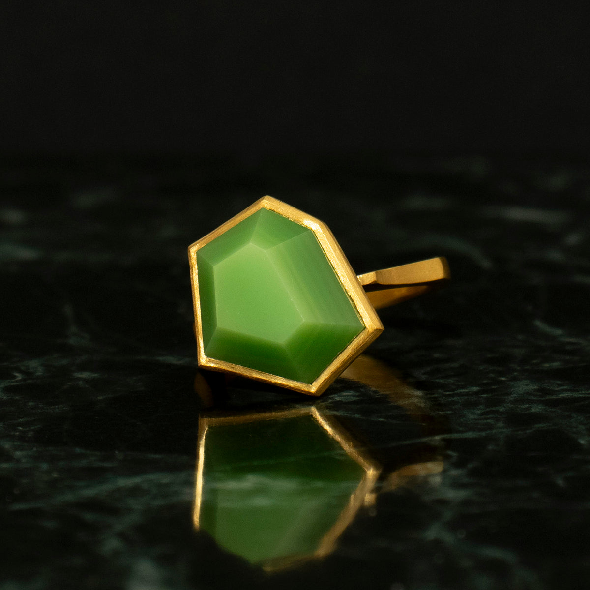 Green agate Ring _ Polygon #01