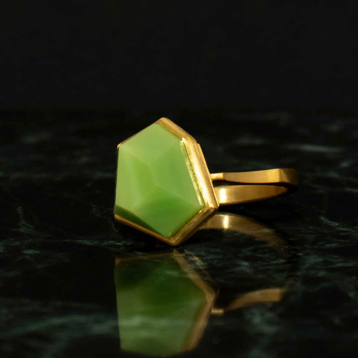 Green agate Ring _ Polygon #04