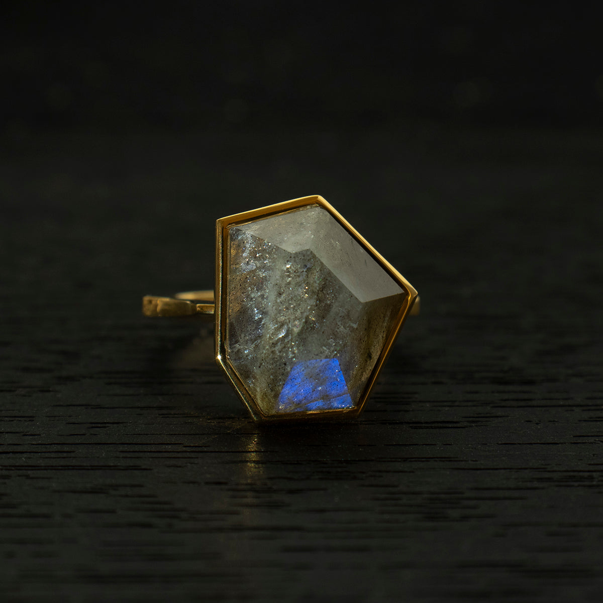 Labradorite Ring _ Polygon #02