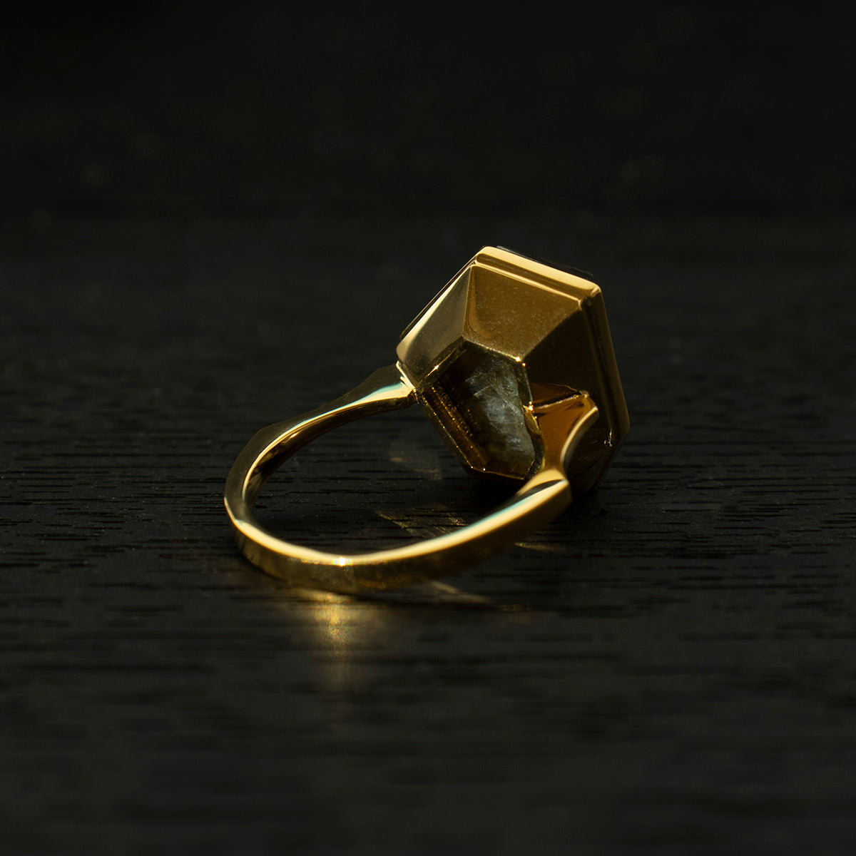 Labradorite Ring _ Polygon #04