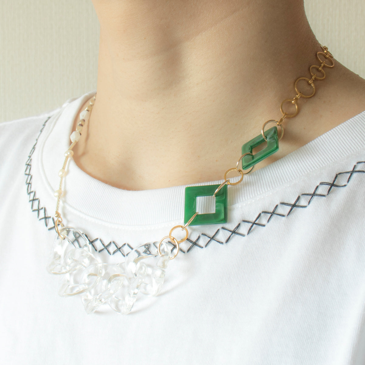 Crayon Necklace Short Green