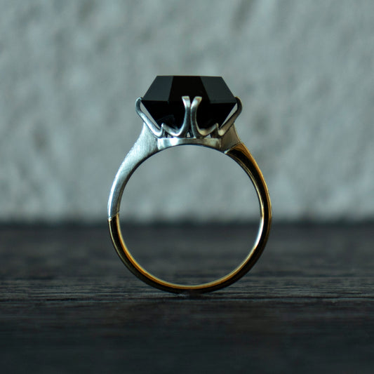 Molded Ring _ Onyx