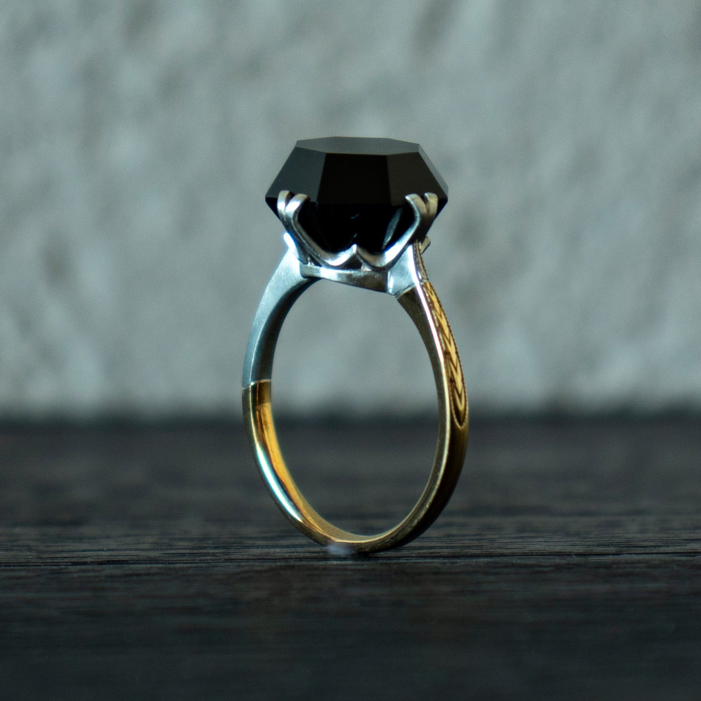 Molded Ring _ Onyx