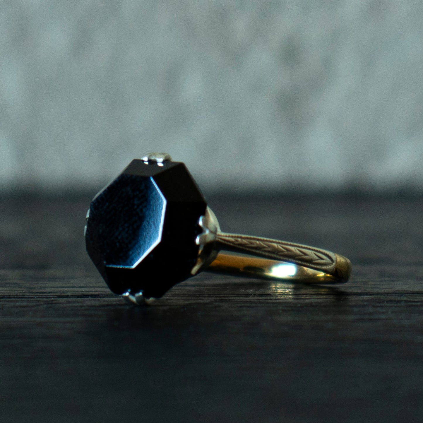 Molded Ring _ Onyx