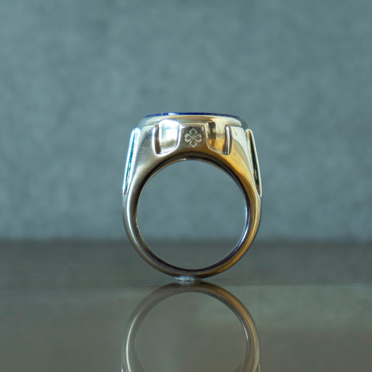Signet Ring _ Lapis Lazuli